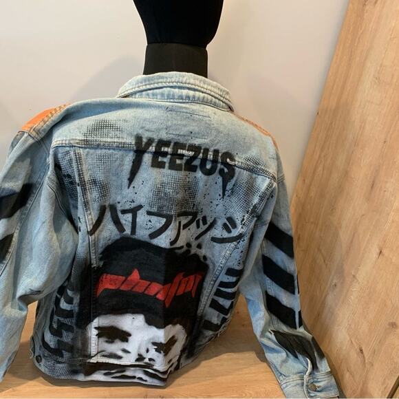 Yeezus  + Vultures Merch Jean Jacket - Size Large - Picture 9 of 12